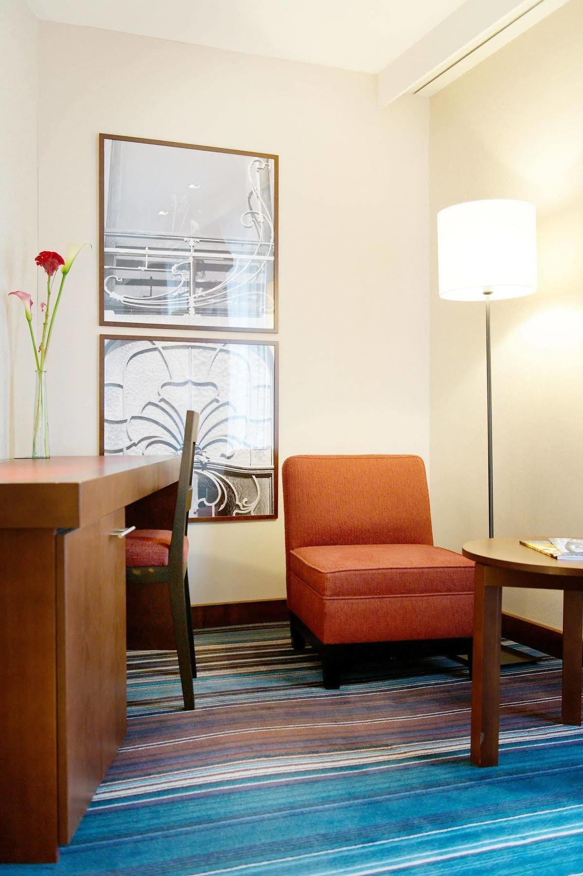 New Charlemagne Hotel 4*